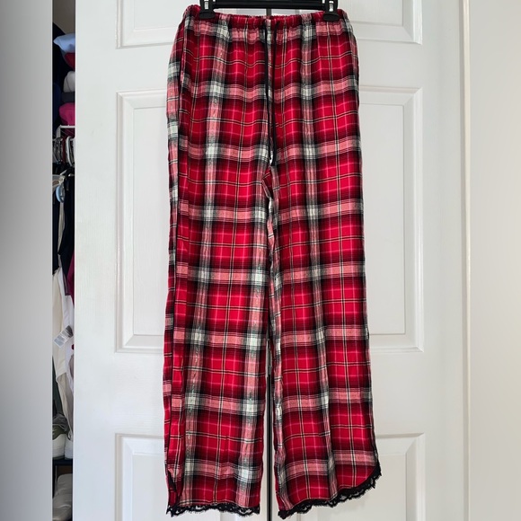 Victoria's Secret Other - Victoria Secret Red Plaid Pajama Pants-Size Medium-Drawstring-Pockets